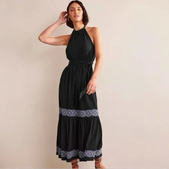 fitted lace wedding dress Ivy Smocked Midi Dress-Black